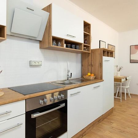 Double Oak Apartment Rijeka Buitenkant foto