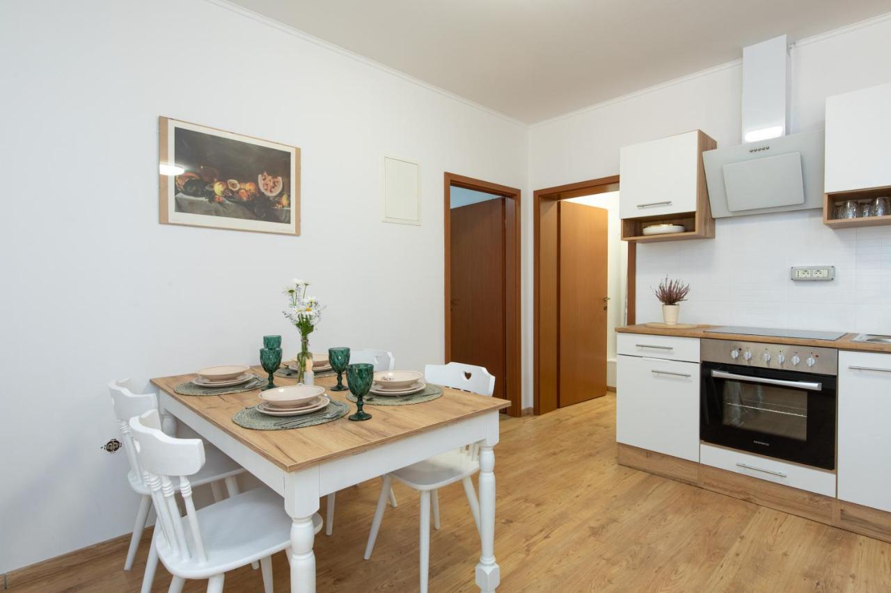 Double Oak Apartment Rijeka Buitenkant foto