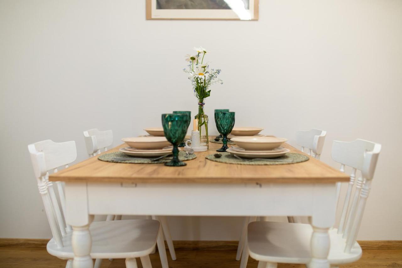 Double Oak Apartment Rijeka Buitenkant foto