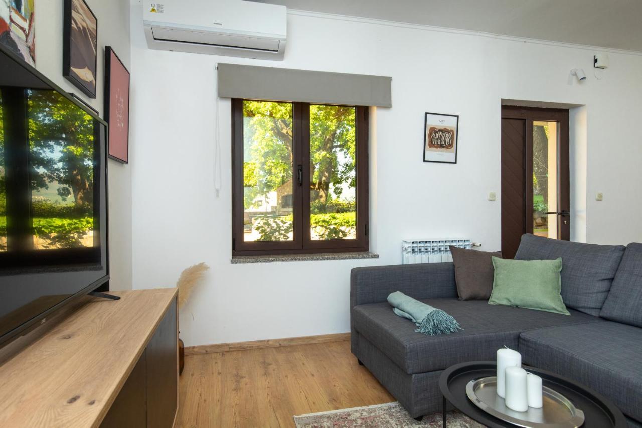 Double Oak Apartment Rijeka Buitenkant foto