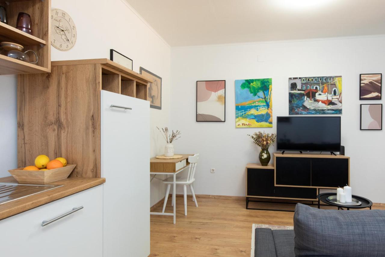 Double Oak Apartment Rijeka Buitenkant foto